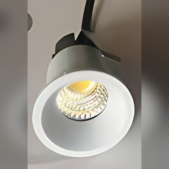 سبوت زر ابيض 3 وات — White Spotlight 3W