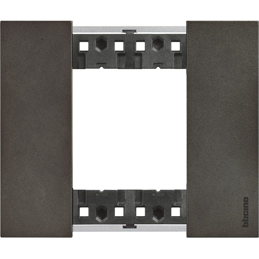 غطاء ثنائي معدن — Cover Plate