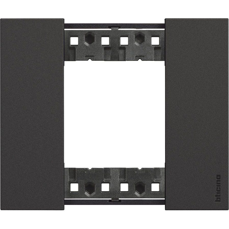 غطاء ثنائي اسود — Black Cover Plate