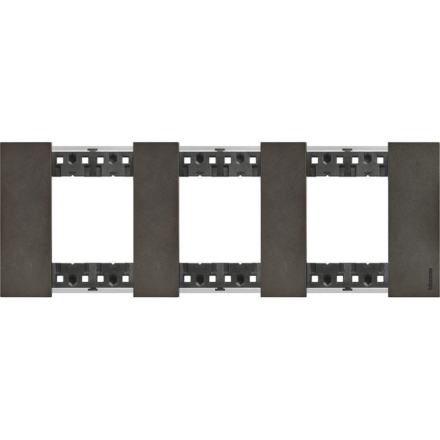 غطاء ثنائي ثلاثي فضي — Cover Plate